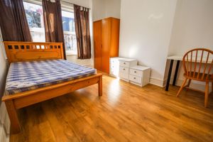 Photo 27- click for photo gallery